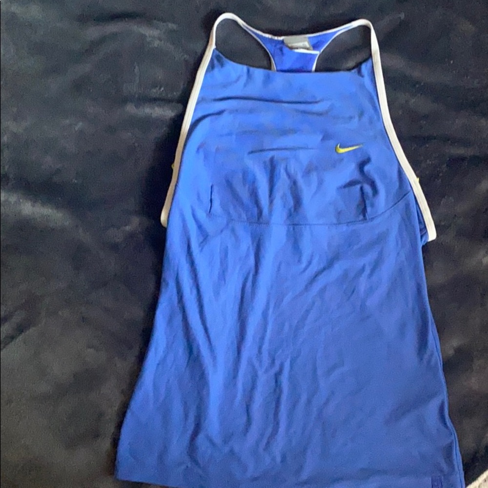 Tennis top
